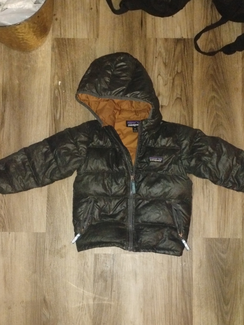 Patagonia Kids Puffer Jacket - Olive Green Exterior with Brown Lining